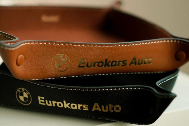 5 Occasions To Send Leather Gifts In Business