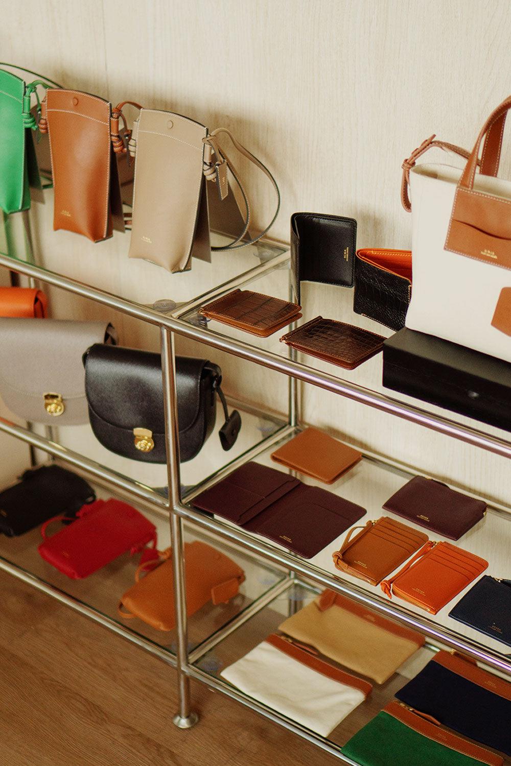 Popping up this weekend: Come say hi 👋🏻 - Rever Leather Goods