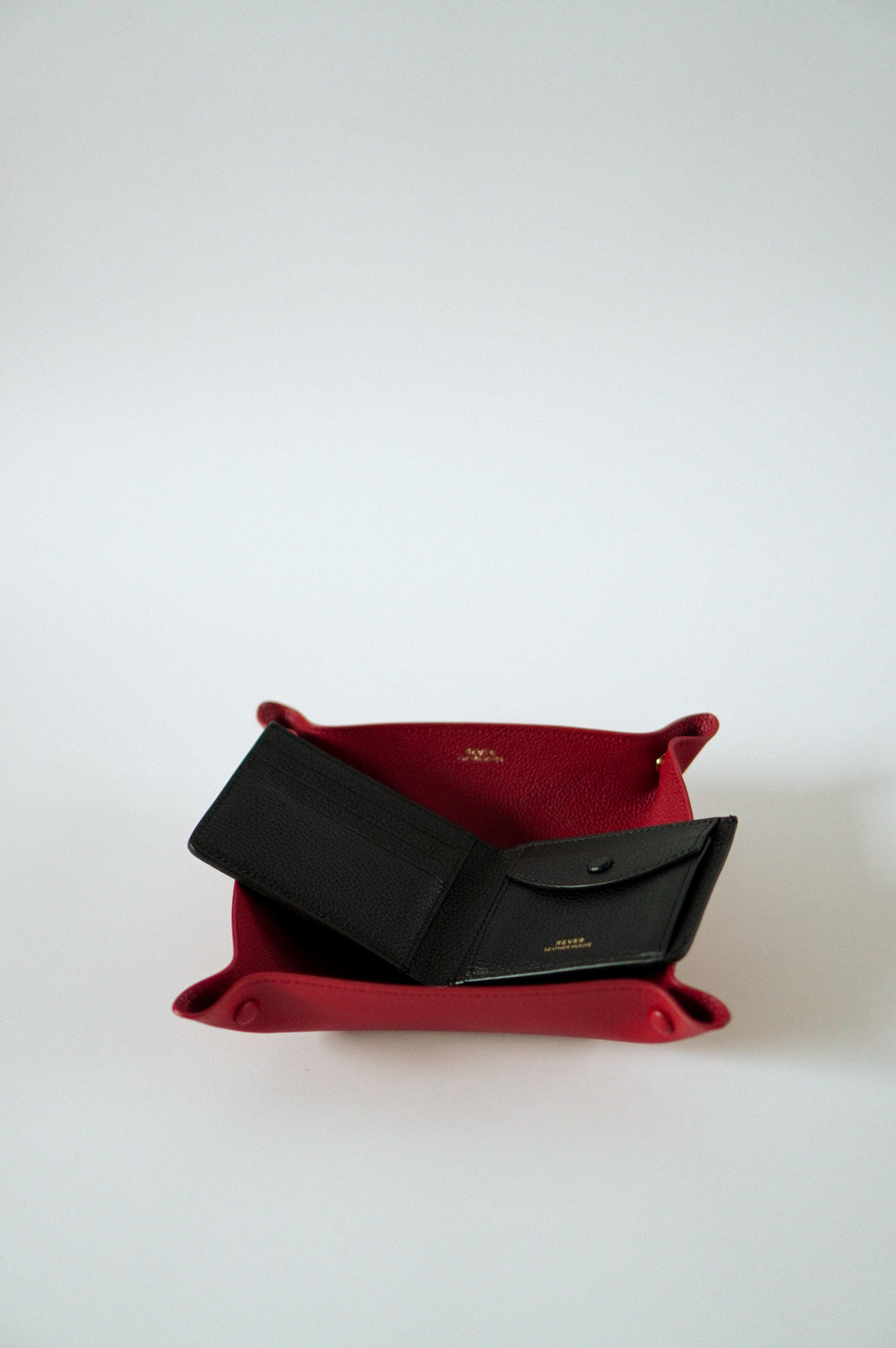 Stater Bifold Wallet in Black & Alfred Large Valet Tray in Red Personalised Gifts Singapore
