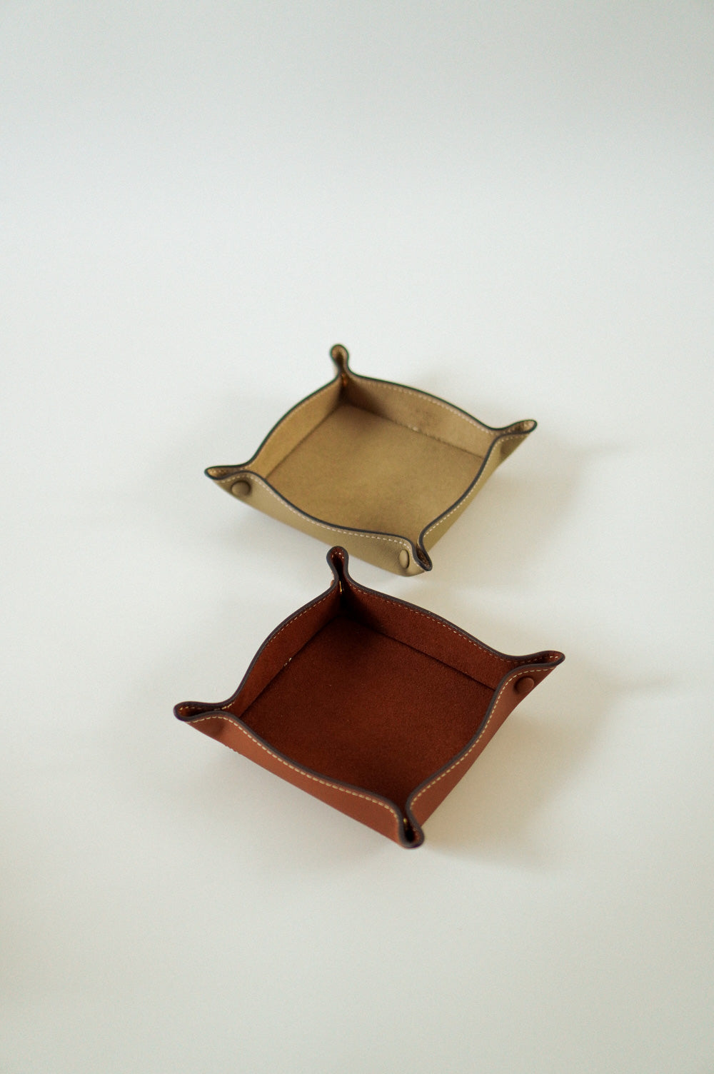 Alfred Valet Tray Duo Medium Gift Set
