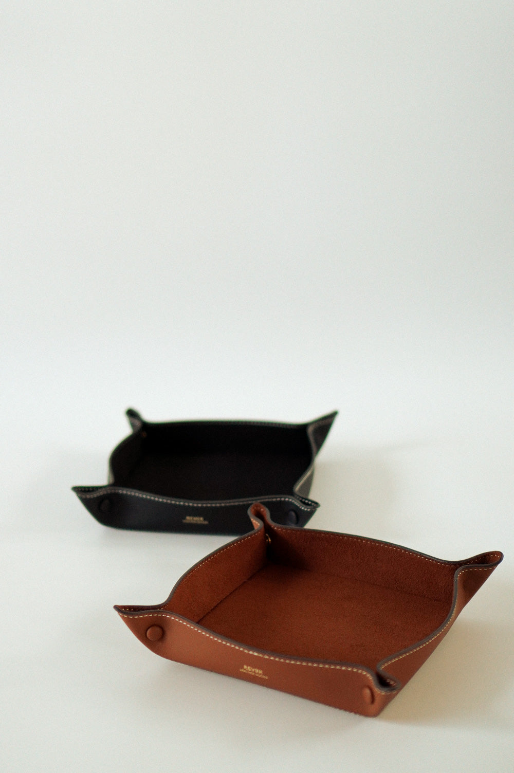Alfred Large Valet Tray Duo in Maple & Truffle Customised Gifts Singapore