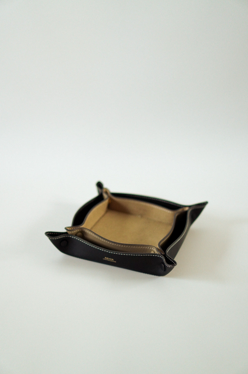 Alfred Medium & Large Valet Tray in Maple & Truffle Personalised Gift Set Singapore