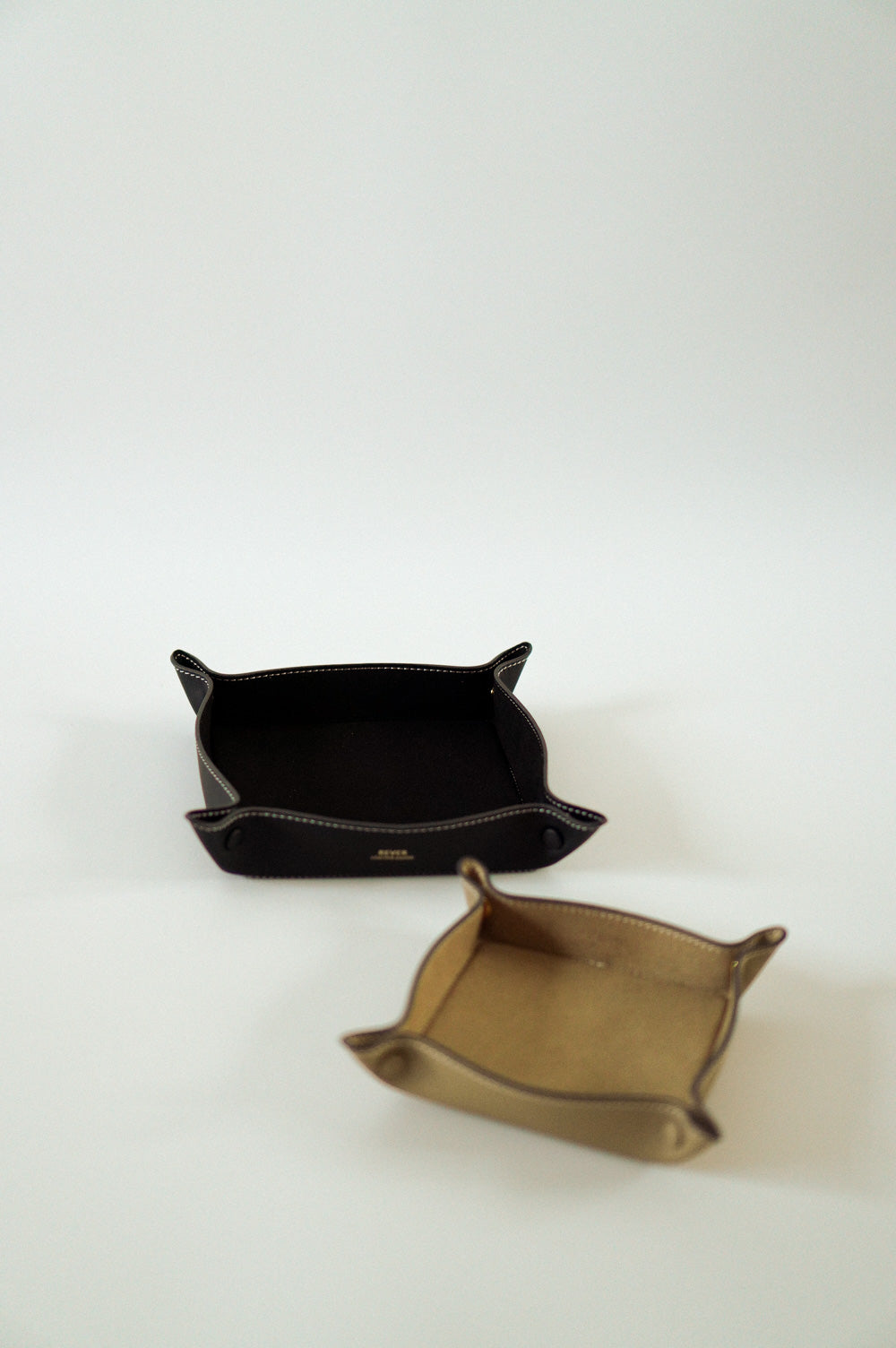 Alfred Valet Tray Medium & Large Duo Gift Set