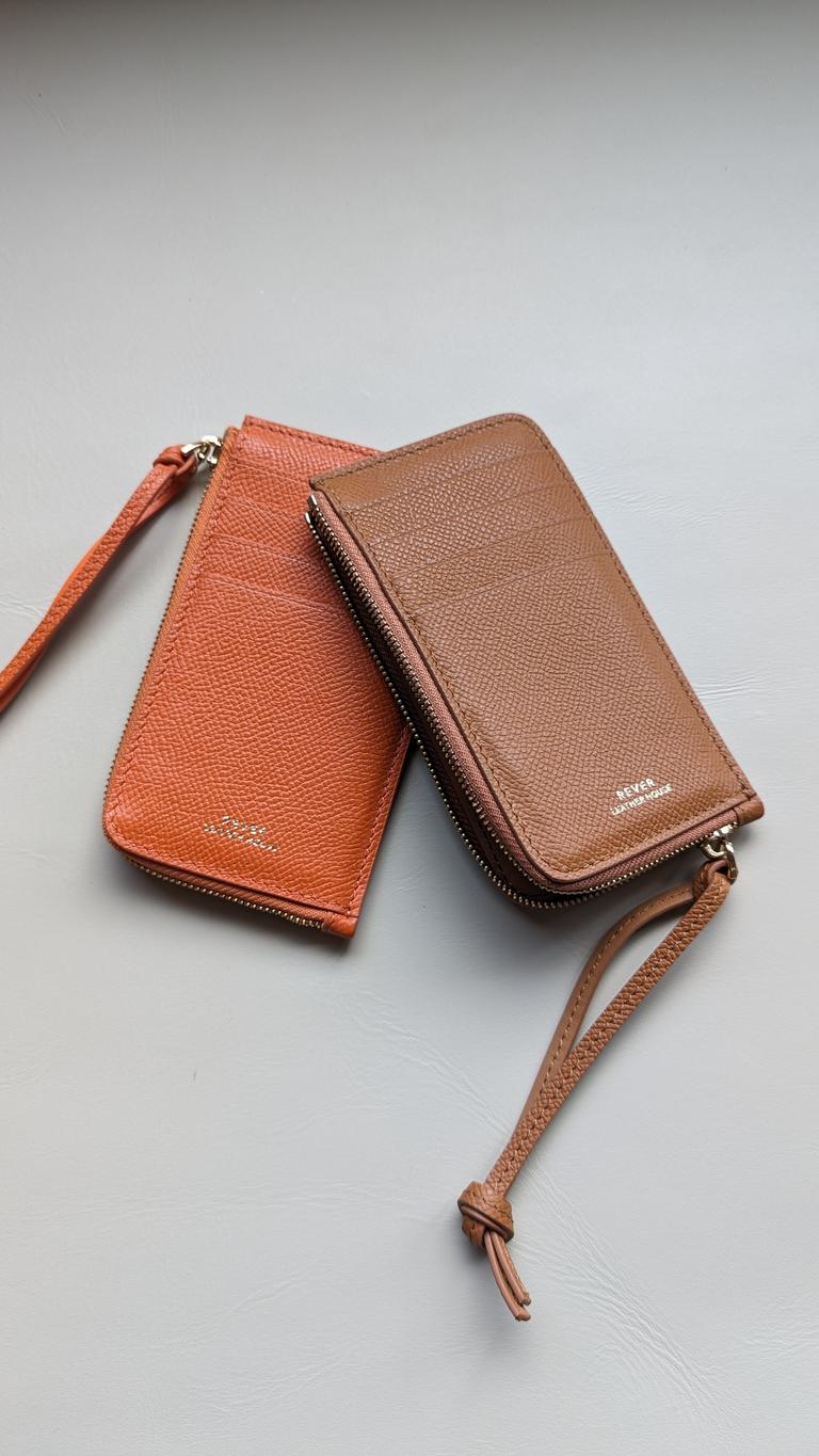 The Eloise Card Zip Wallet: A Blend of Luxury and Functionality