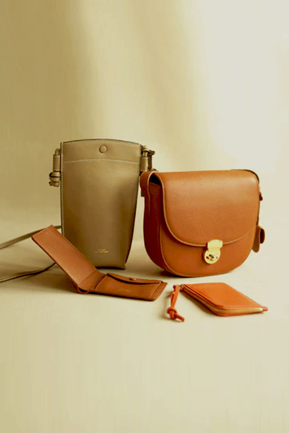 How To Take Care Of Your Full Grain Leather Products - Rever Leather Goods