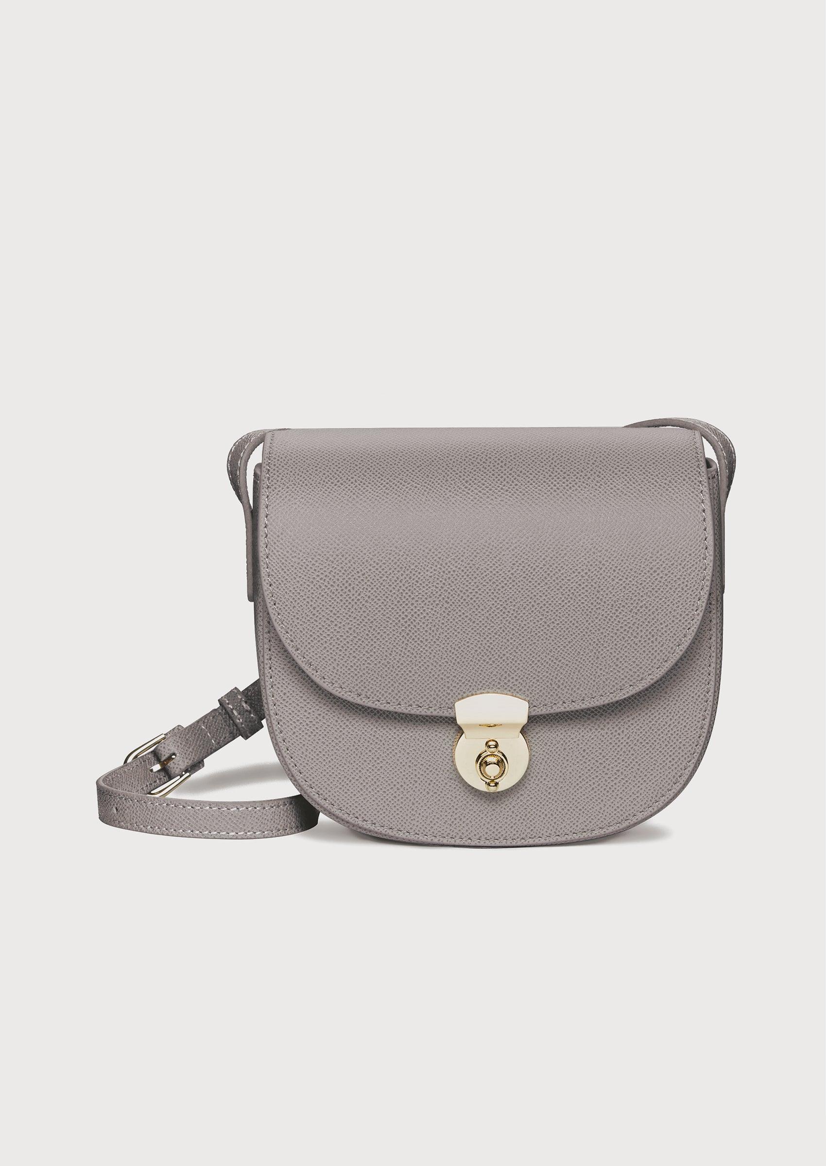 Huns Saddle Bag in Smoke